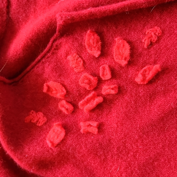 Esprit cropped vintage wool sweater. - Picture 2 of 3